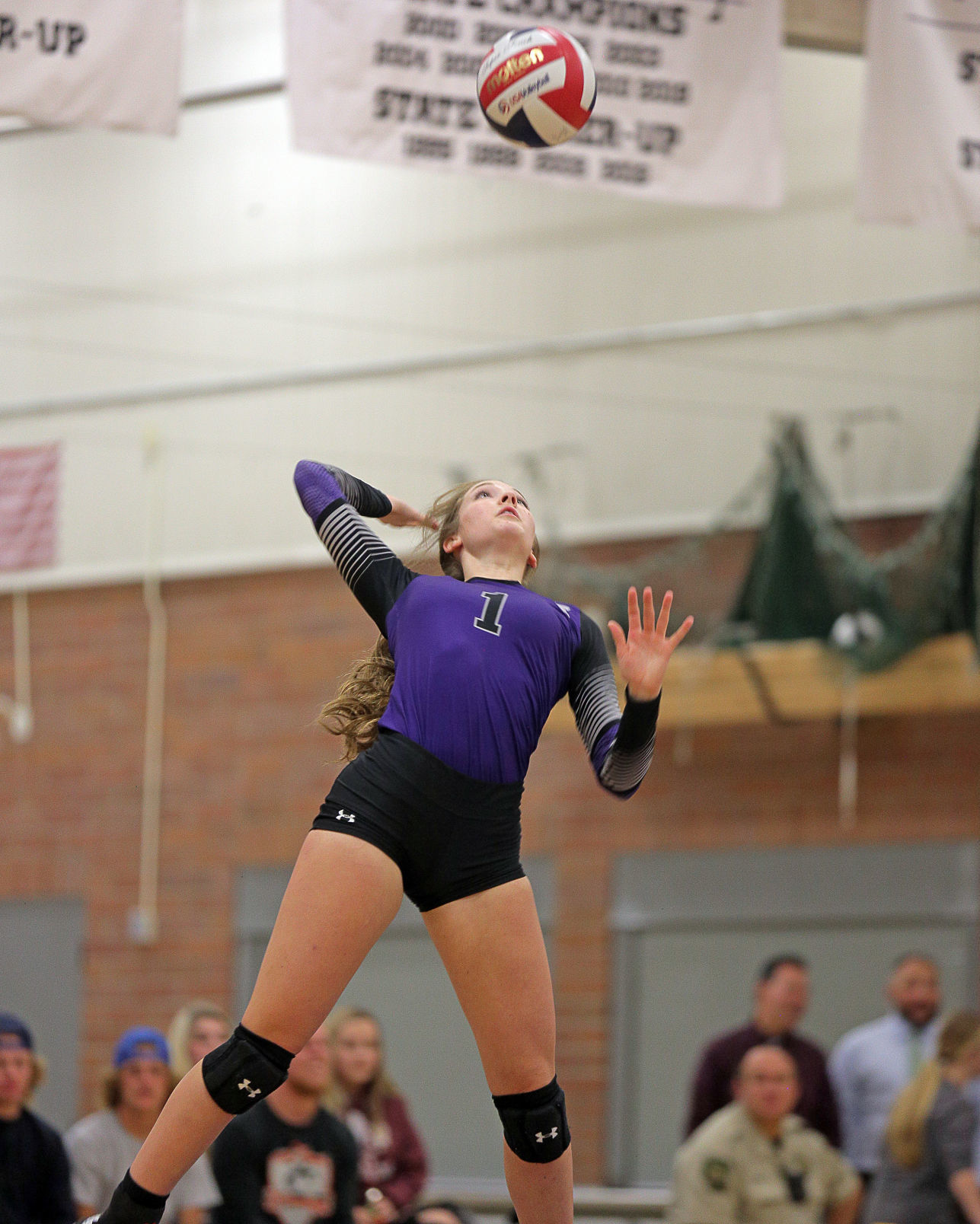 Elko at Spring Creek Volleyball 11.jpg